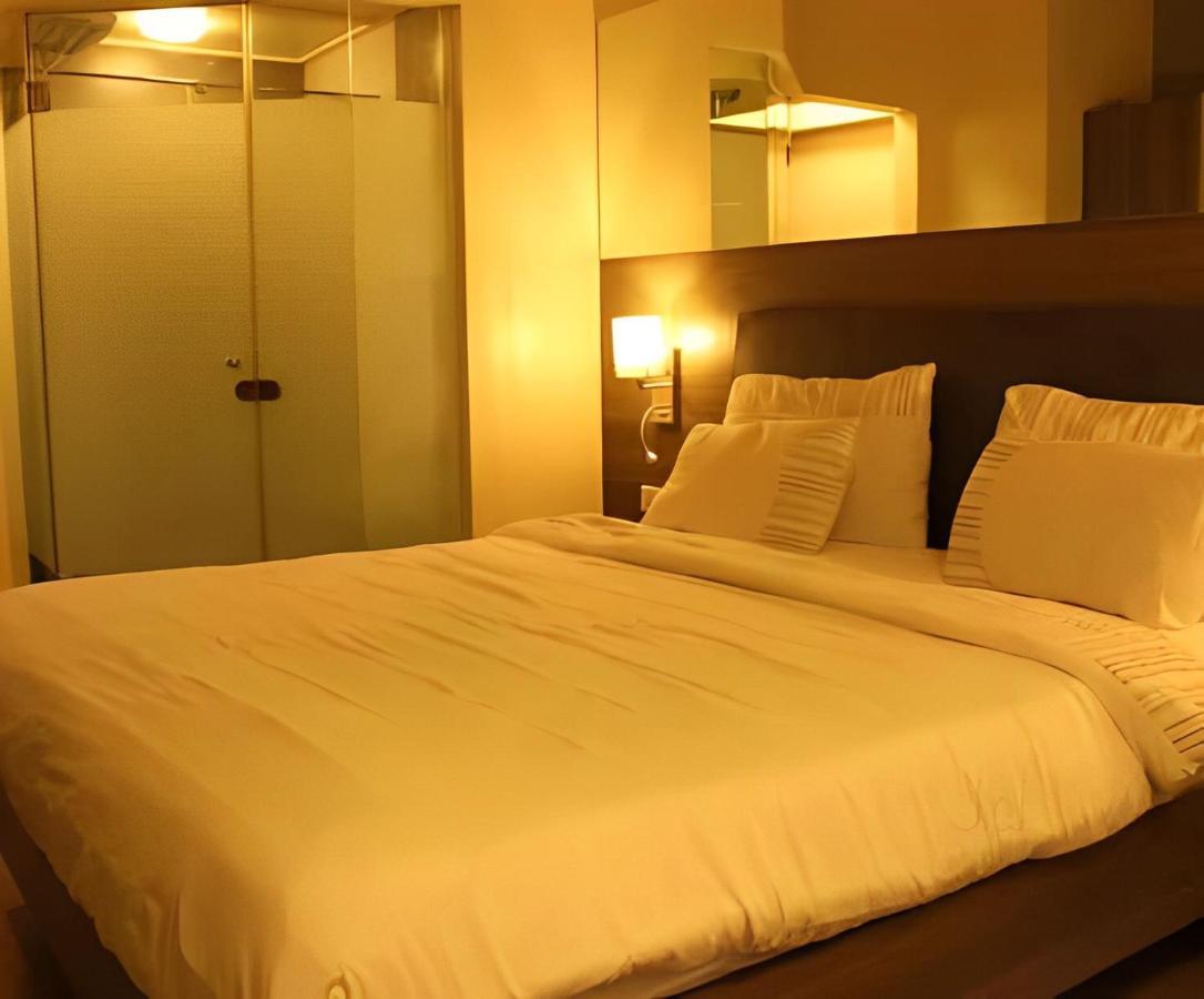 Apollo Guest House มุมไบ ภายนอก รูปภาพ