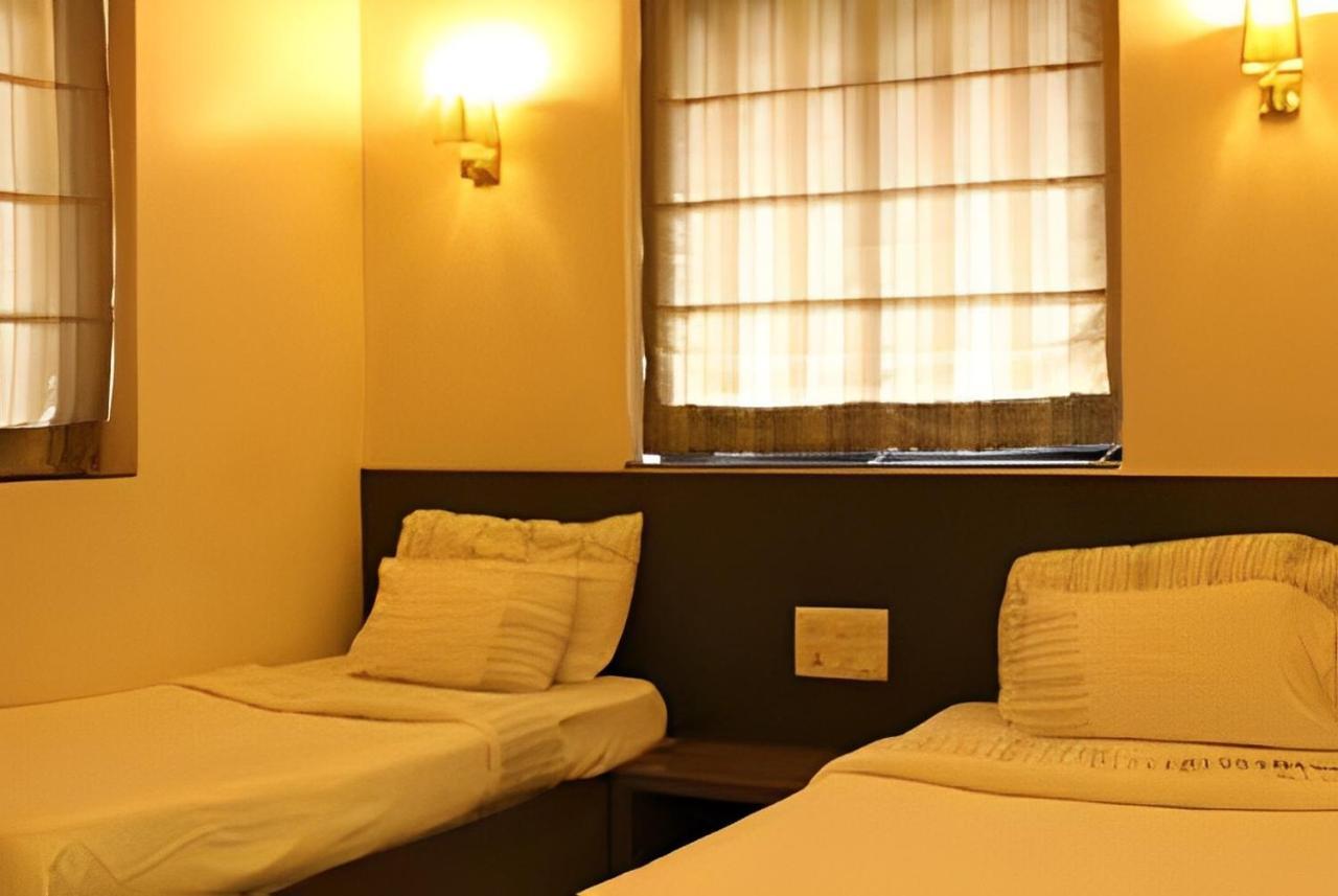 Apollo Guest House มุมไบ ภายนอก รูปภาพ