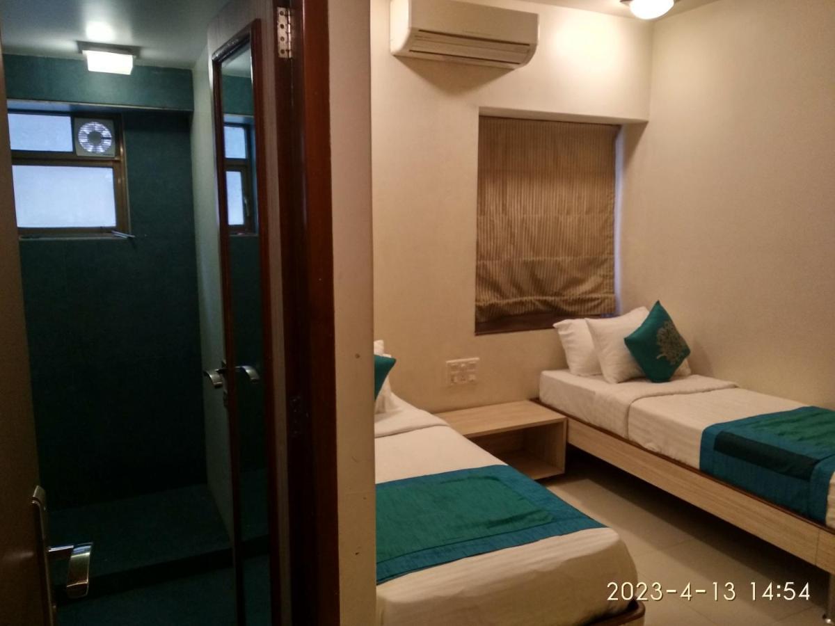 Apollo Guest House มุมไบ ภายนอก รูปภาพ